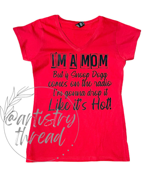 Mom Who loves Snoop Dog V-Neck Red Junior Medium shirt